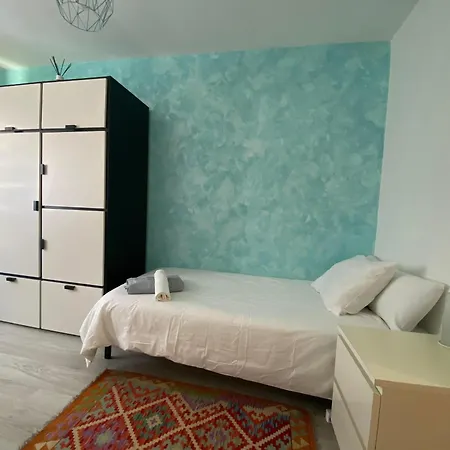 Urban Apartman *