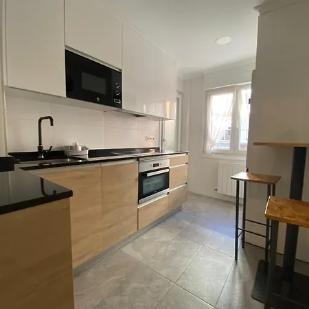 Urban Apartamento *
